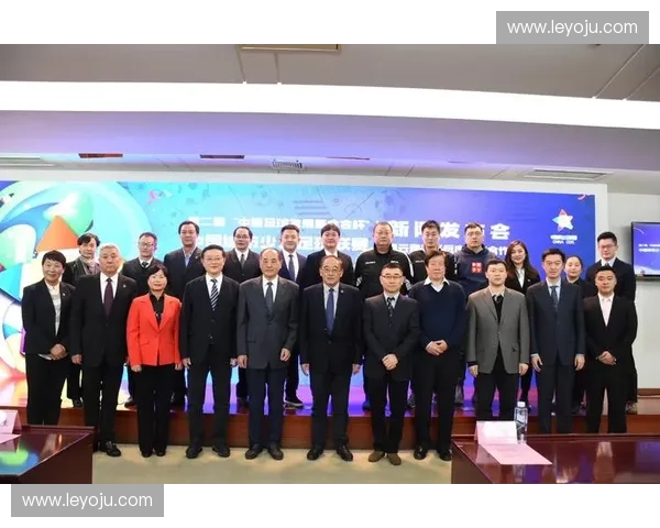 围绕足球联赛公示推动赛事透明化与管理规范化新举措发布若干要点解读